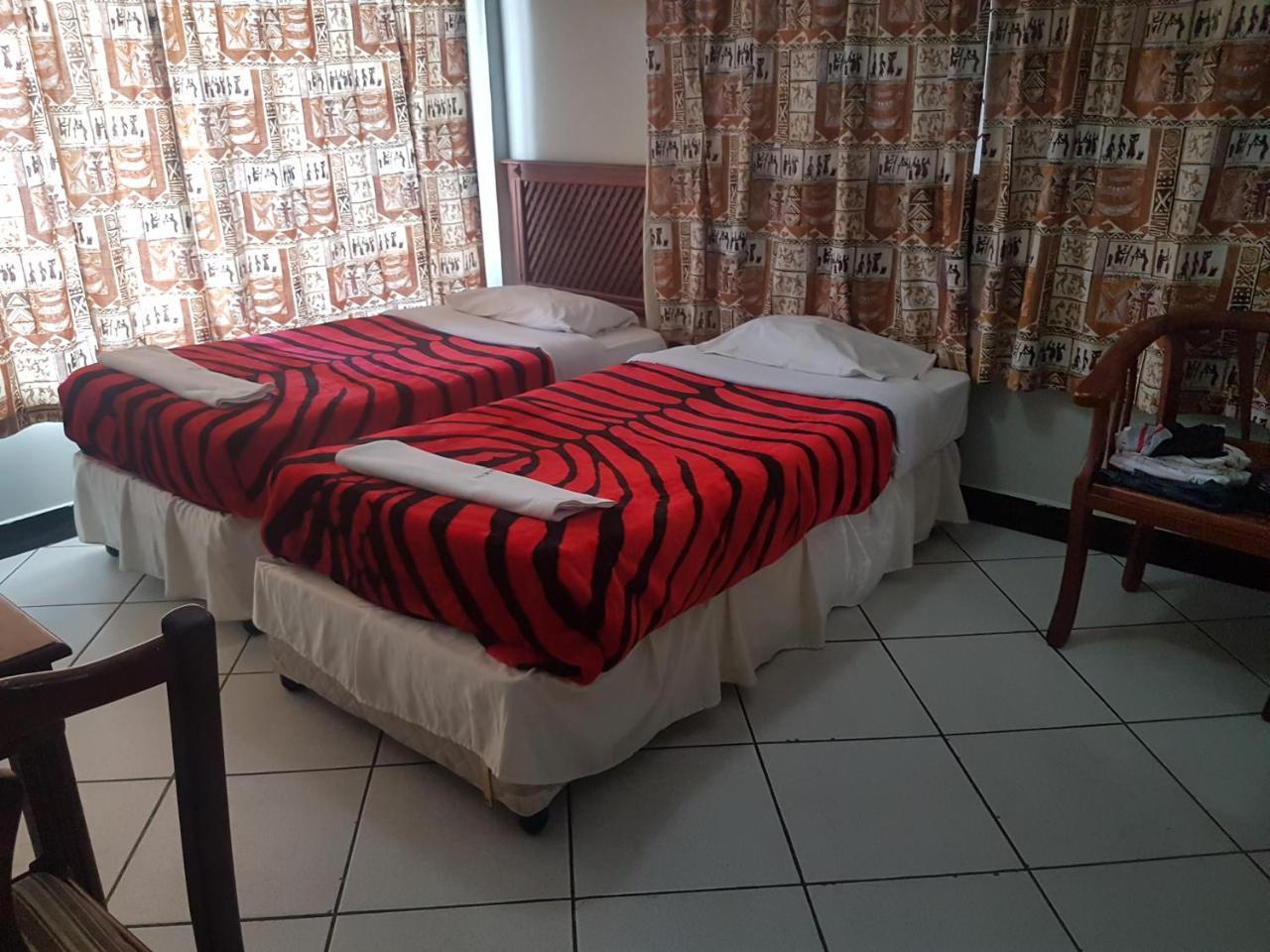 Center Inn Arusha Eksteriør bilde