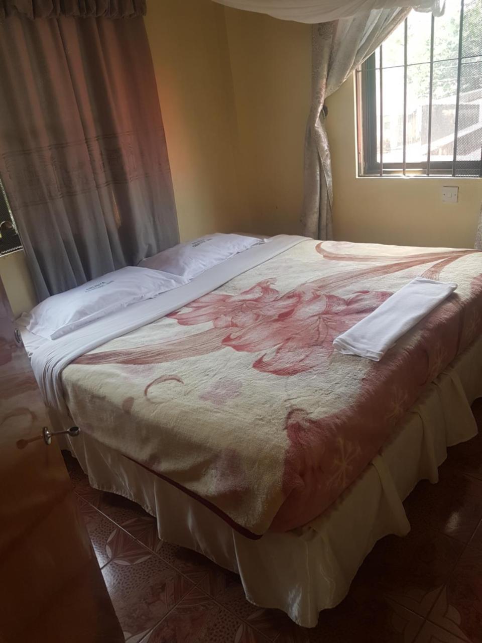 Center Inn Arusha Eksteriør bilde